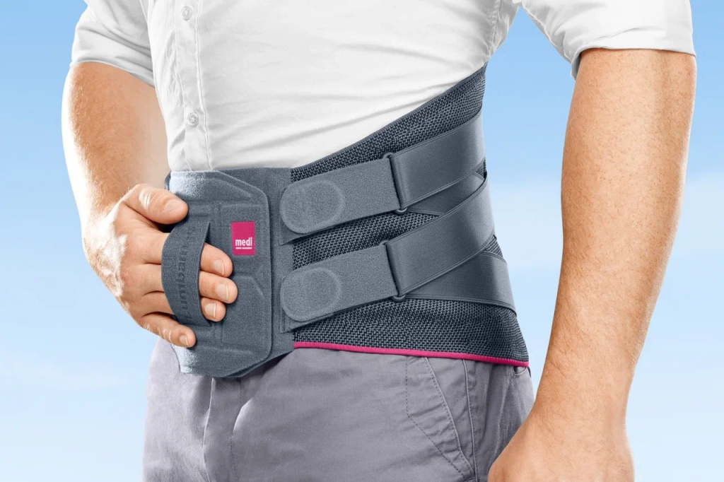 Ортопедический корсет против боли в спине